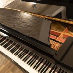 音楽教室シンフォニア - ピアノ、ボーカル(声楽・軽音楽)、ソルフェージュ、その他楽器の個人レッスン 21 ピアノもよく管理してあります