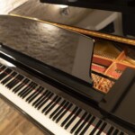 音楽教室シンフォニア - ピアノ、ボーカル(声楽・軽音楽)、ソルフェージュ、その他楽器の個人レッスン 21 ピアノもよく管理してあります